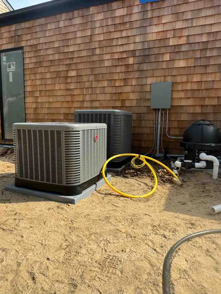 Outdoor Heat Pump Units in Quogue